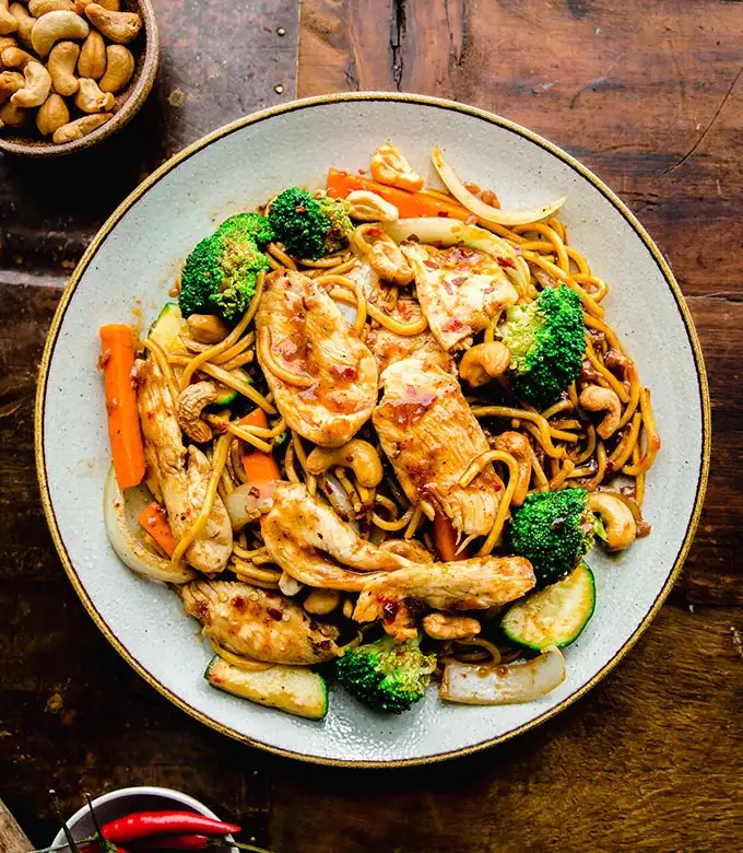 https://www.pnut.com.au/wp-content/uploads/2025/07/Cashew-Nut-Noodles-Pnut.webp